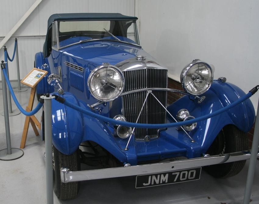 1939 Railton sports car. Photo: Murgatroyd49, CC BY SA 4.0