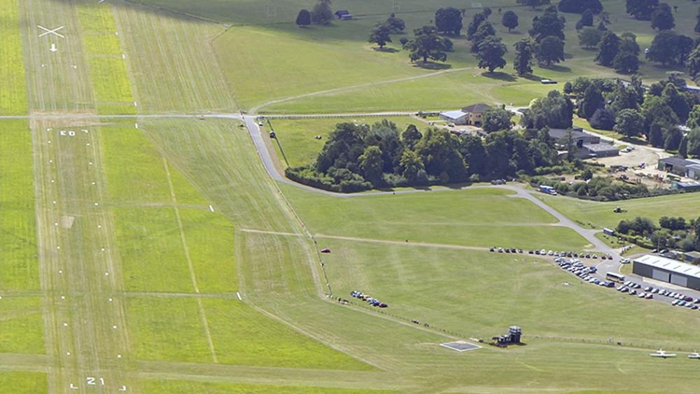 Shuttleworth-airfield-landing1050pxw