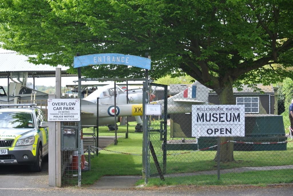 WarwickshireWellesbourne-Aviation-museum-frontage